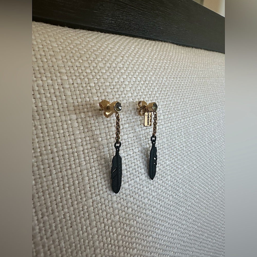 COACH Gilded Drop Feather Earrings with crystal studs - GOLD with feathers
